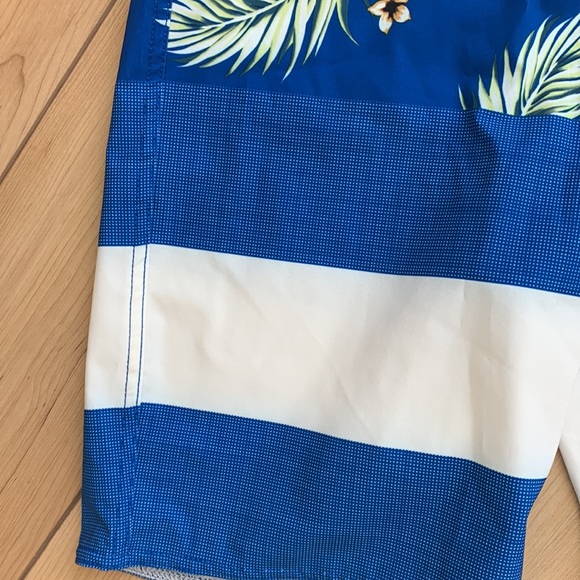 Vans board short / swim - Picture 2 of 9